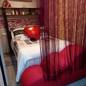 Loft Jacuzzi Rojo Casa Ermita San Antonio Ubrique